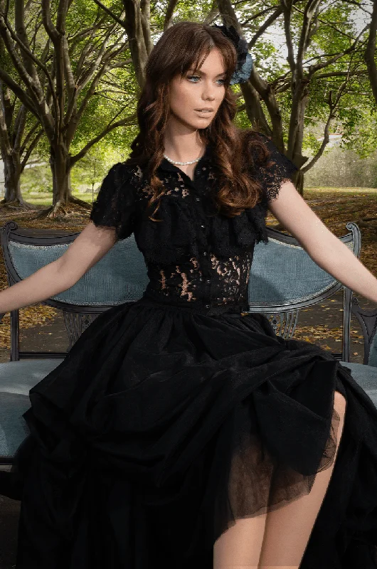 Brocade bustiers with a rich and textured appearanceBrocade bustiers with a rich and textured appearanceLa Luna Lace Blouse (Black) Brocade bustiers with a rich and textured appearanceBrocade bustiers with a rich and textured appearanceLa Luna Lace Blouse (Black)