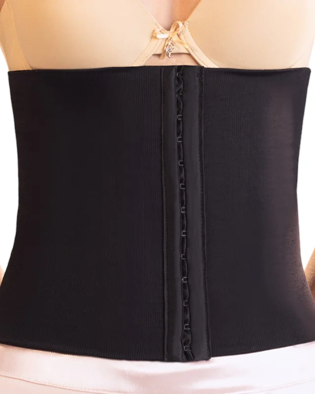 Women's bamboo - fiber lingerie for breathabilityUnleash Your Confidence with our Tummy Control Cincher Women's bamboo - fiber lingerie for breathabilityUnleash Your Confidence with our Tummy Control Cincher