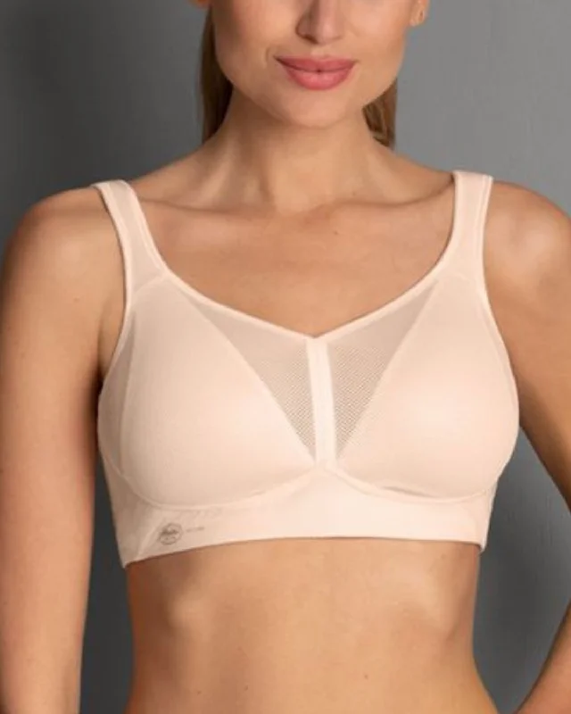 Bra with a mesh - lined cup for better breathability​ Anita Air Control Deltapad Maximum Support Sports Bra - 5544