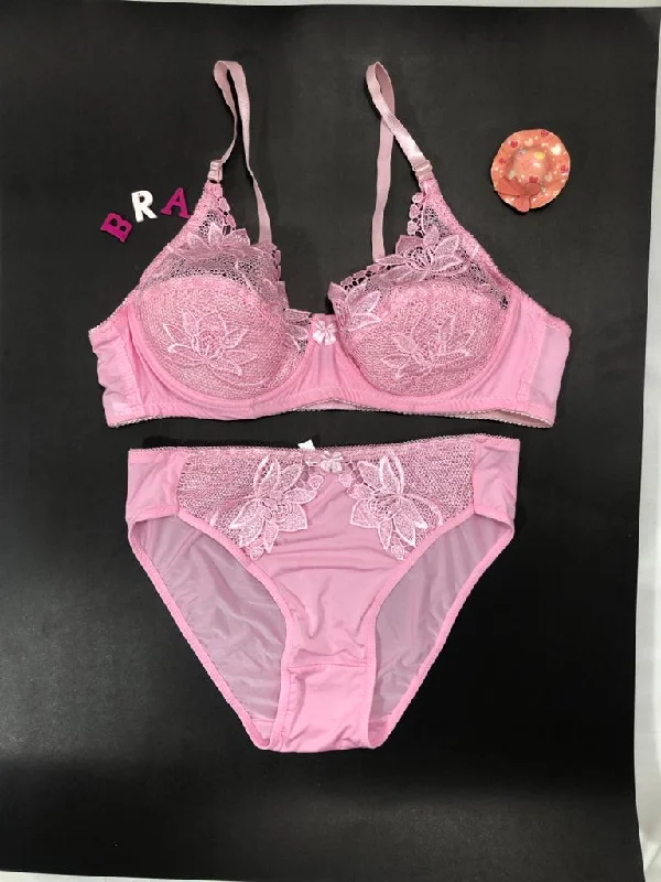 Women's bras with a silk blend for luxuryCopy of Laleli Net Bra Panty Set 2020 Pink BRIDAL BRA PANTY SETS - NON PADDED NON WIRED BRA PANTY SET Women's bras with a silk blend for luxuryCopy of Laleli Net Bra Panty Set 2020 Pink BRIDAL BRA PANTY SETS - NON PADDED NON WIRED BRA PANTY SET
