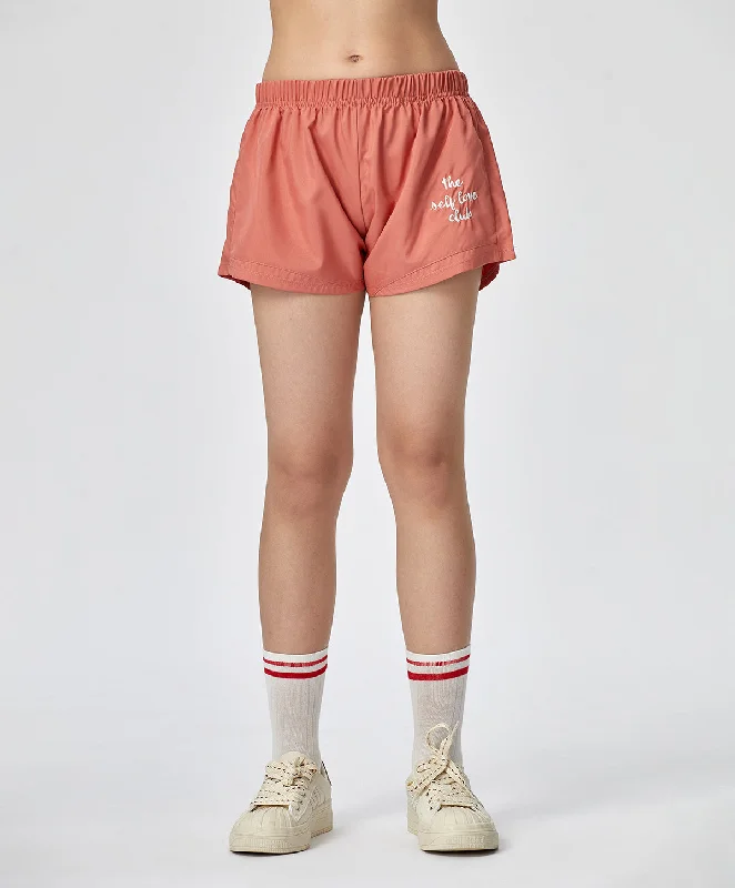 T - shirt bras with a seamless and smooth finish for wearing under T - shirts​ Energized Junior Digital Daydream Woven Shorts