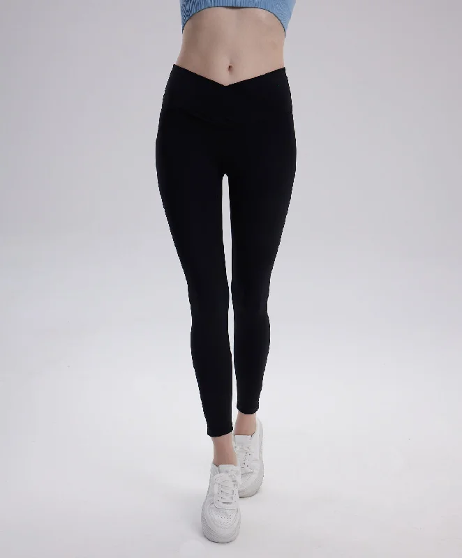 Bra with a plus - size bralette style for a trendy look​ Energized V-Sculpt Leggings