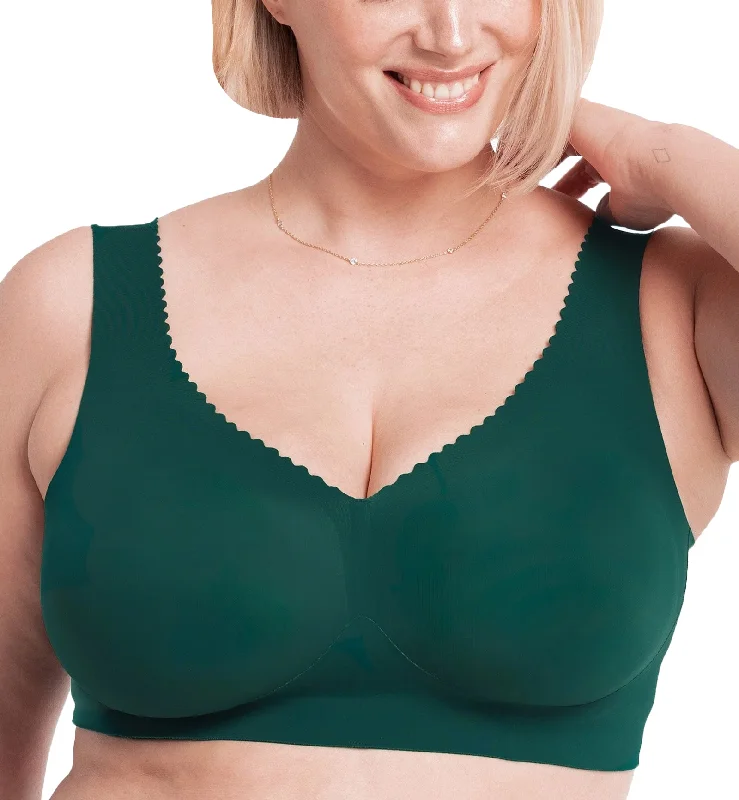 Bra with anti - bacterial properties for a hygienic fit​ Evelyn & Bobbie EVELYN Deep V-Neck Bralette (1834) - Monstera Green