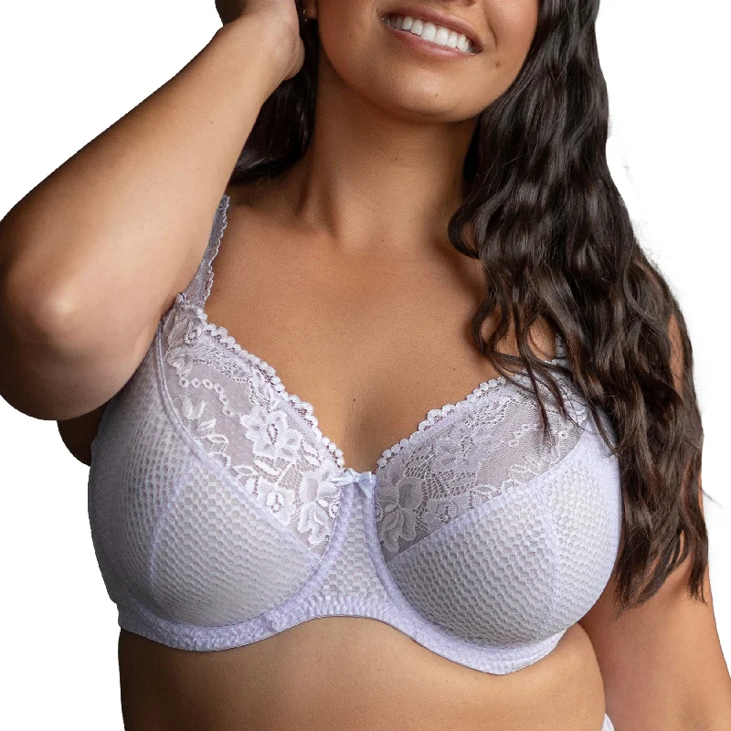 Bra with a high - cut cup for more coverage and support​ Serena Lace Underwire Bra B2761 - Lilac
