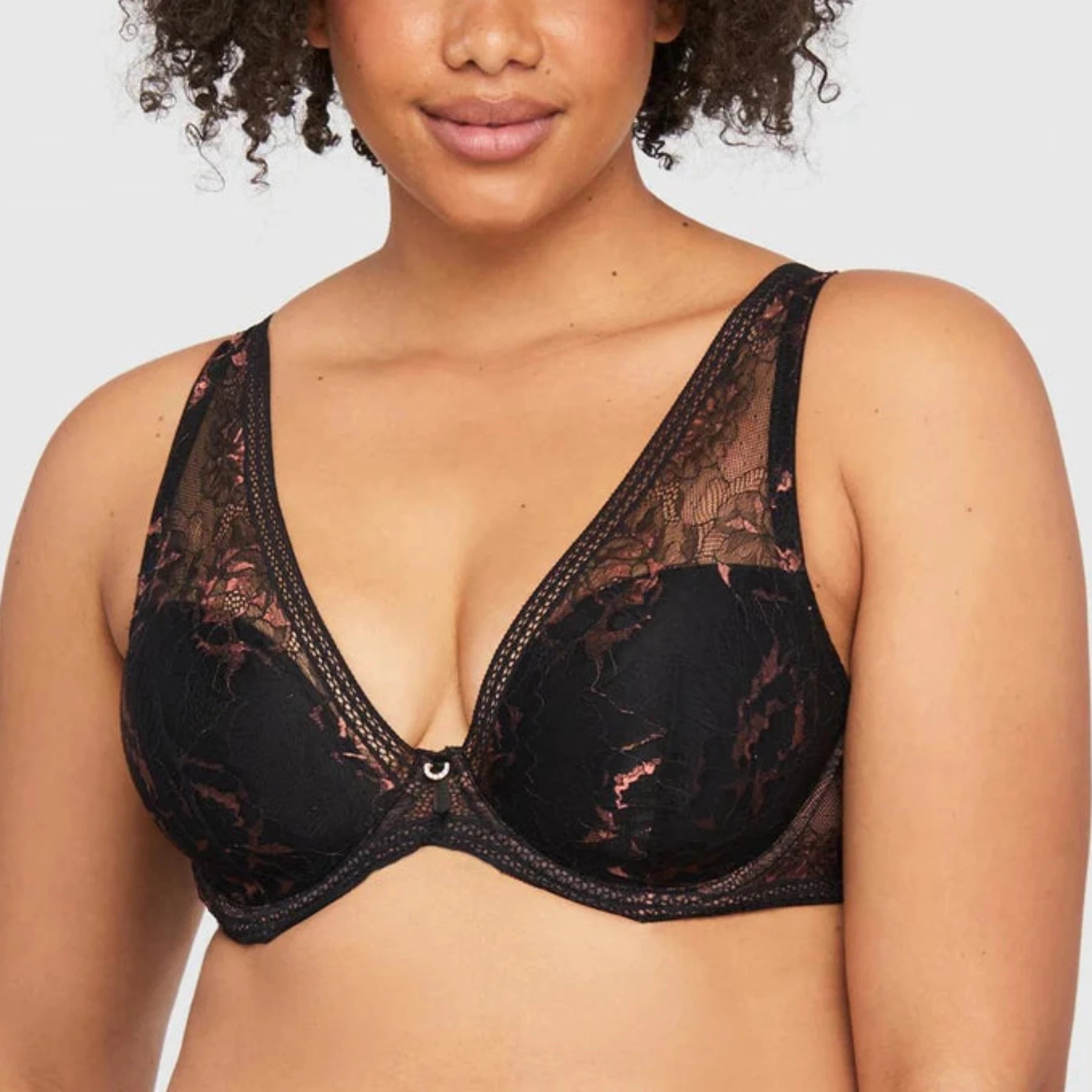Bra with a silk - lined cup for a luxurious texture​ Enchanted Mystique Plunge Bra 9490 - Black/Pecan