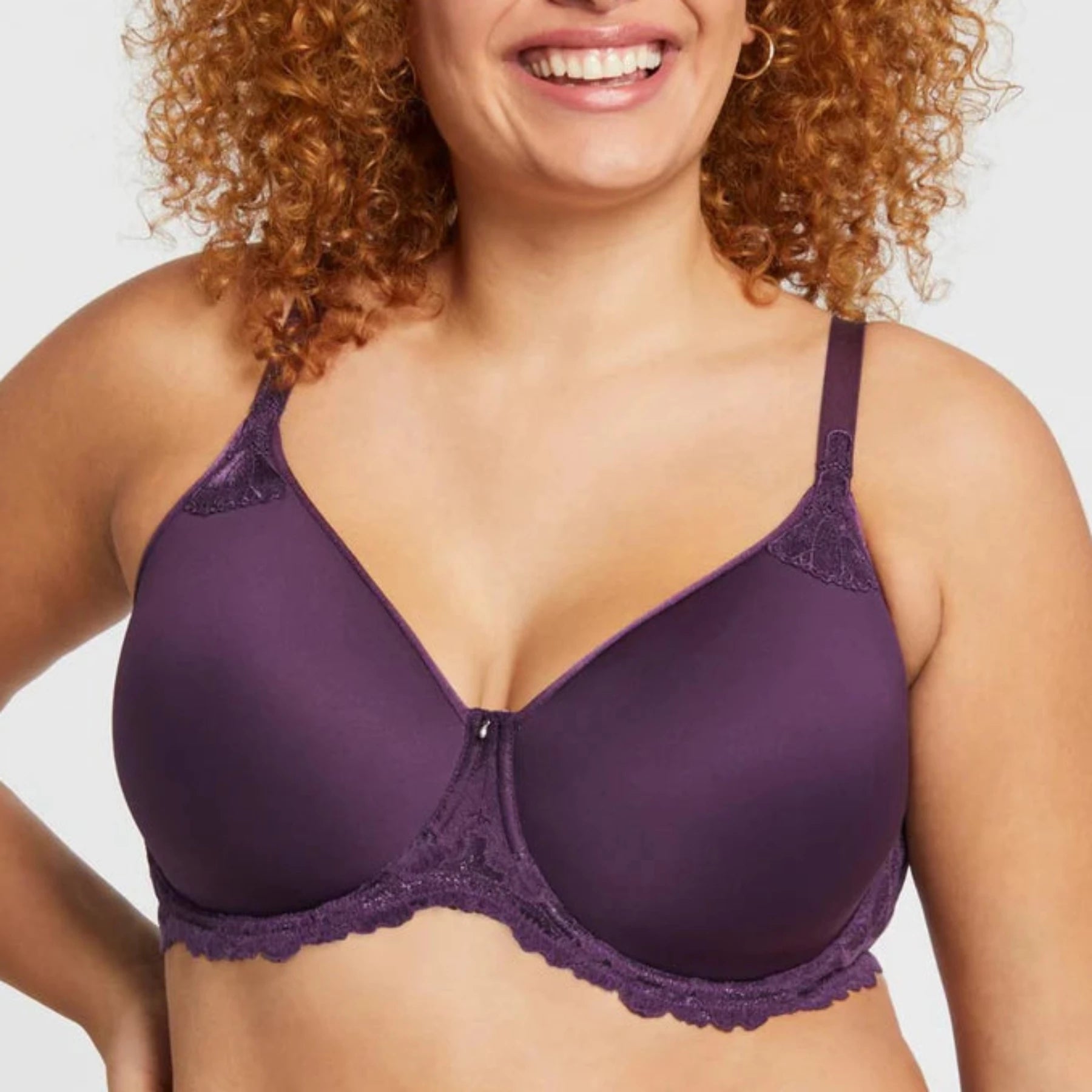 Bra with a matte finish for a more subdued appearance​ Royale Sublime Spacer Bra 9532 - Pinot